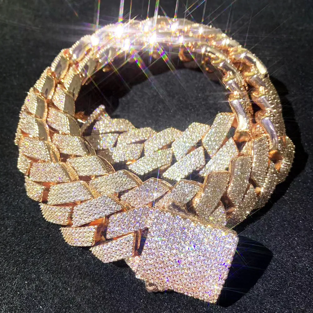 Cuban Link Bracelet (Prong Style) - JewelsBySeraph