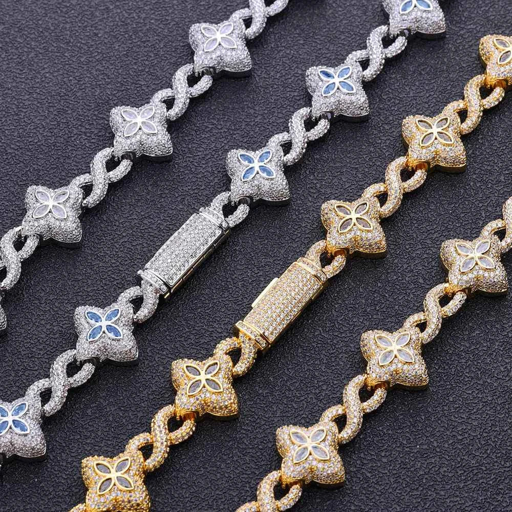 Quatrefoil Chain