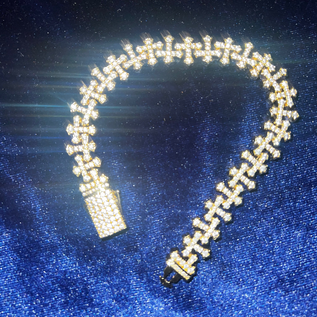 Sanctus Link Bracelet