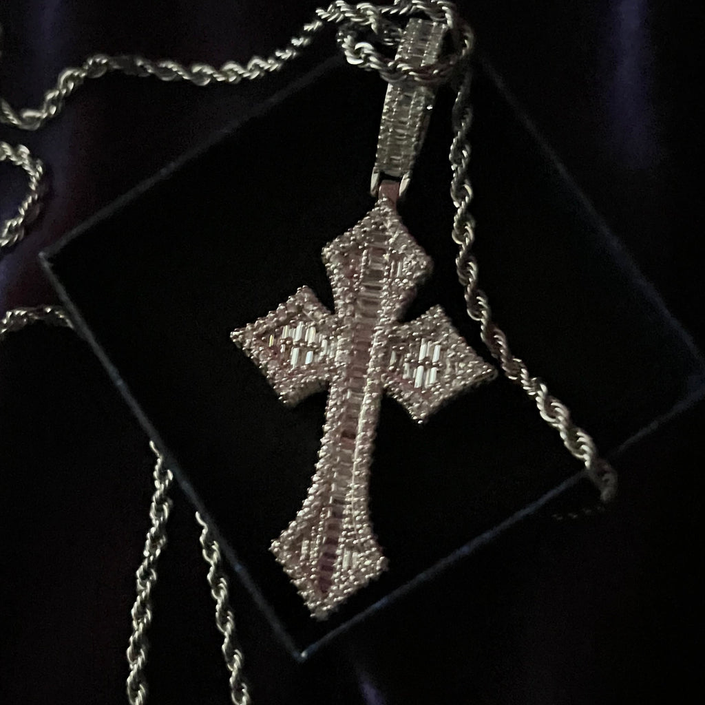 3D Baguette + Round Single Cross Pendant Moissanite S925