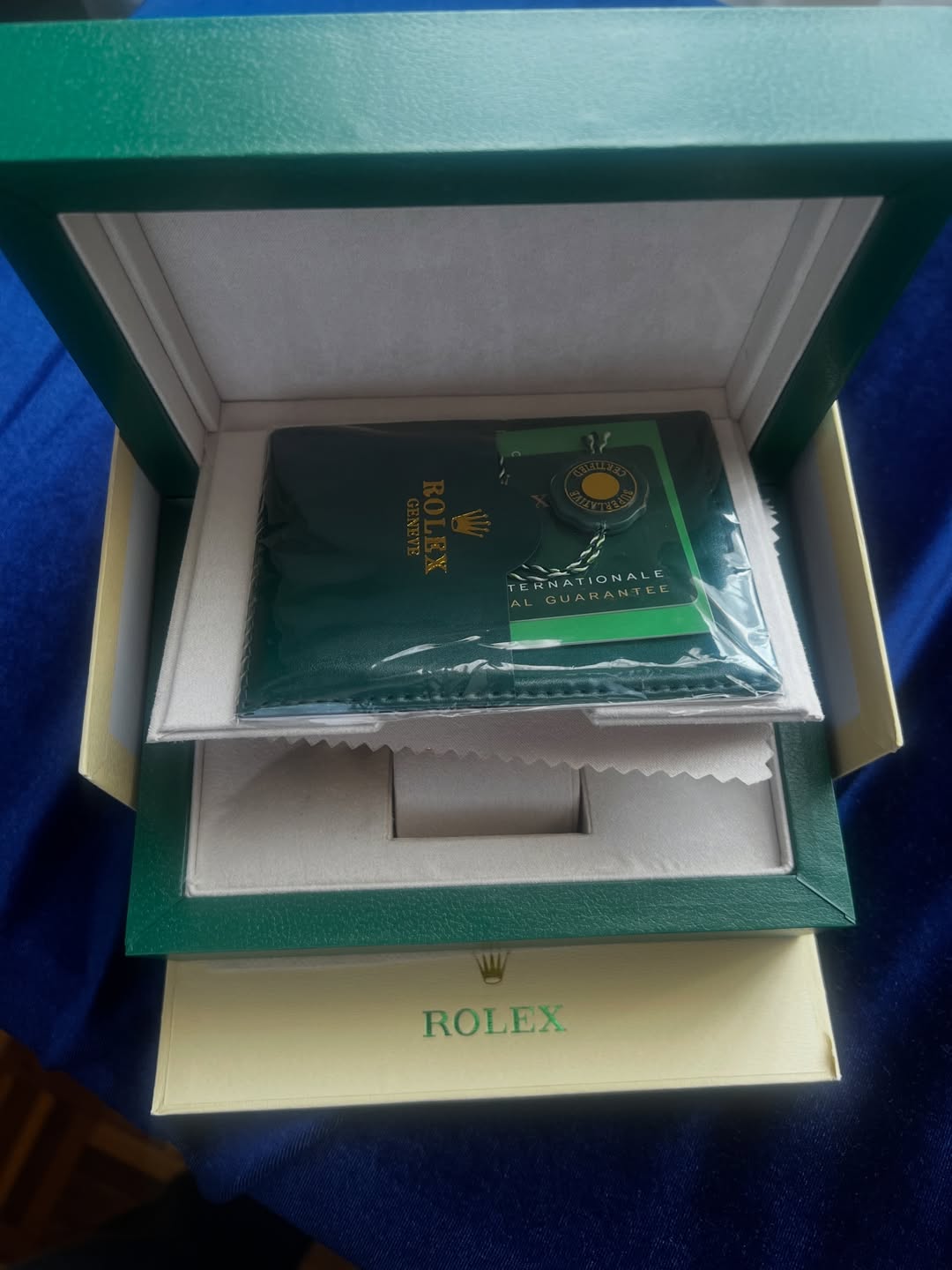 Moissanite Rolex Day Date (replica)