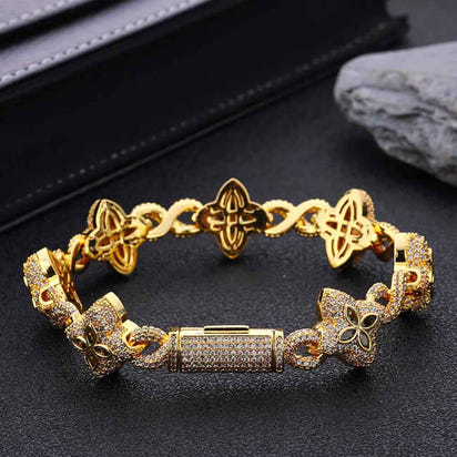 Quatrefoil Bracelet
